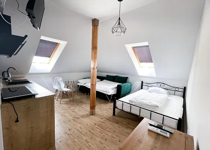 Azul - Podgrzewany Basen, Klimatyzacja W Calym Obiekcie Gasthuis 3*