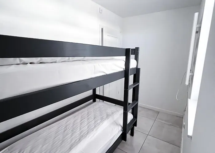 Azul - Podgrzewany Basen, Klimatyzacja W Calym Obiekcie Gasthuis 3*